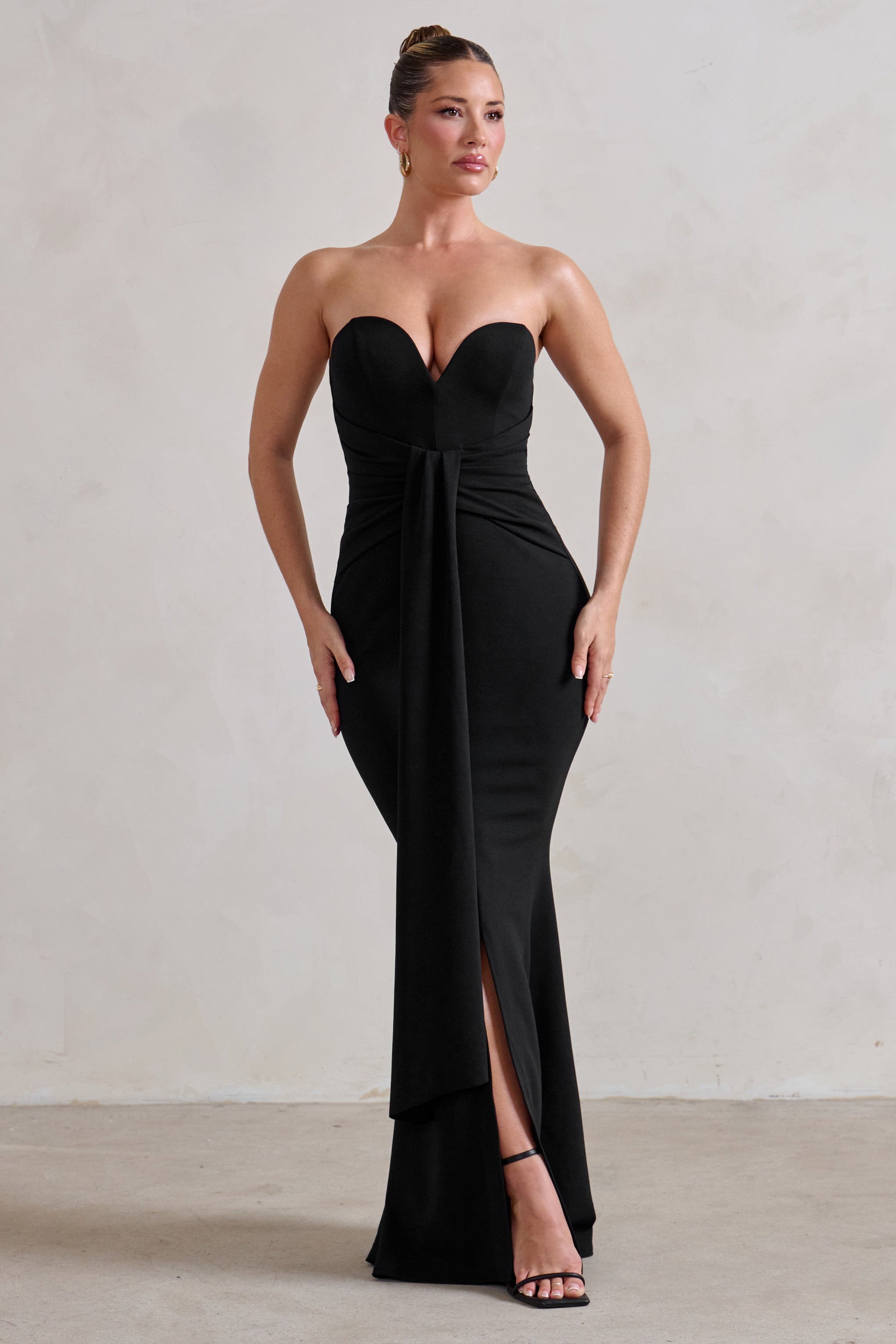 Carrie Black Sweetheart Neckline Maxi Dress With Statement Tie