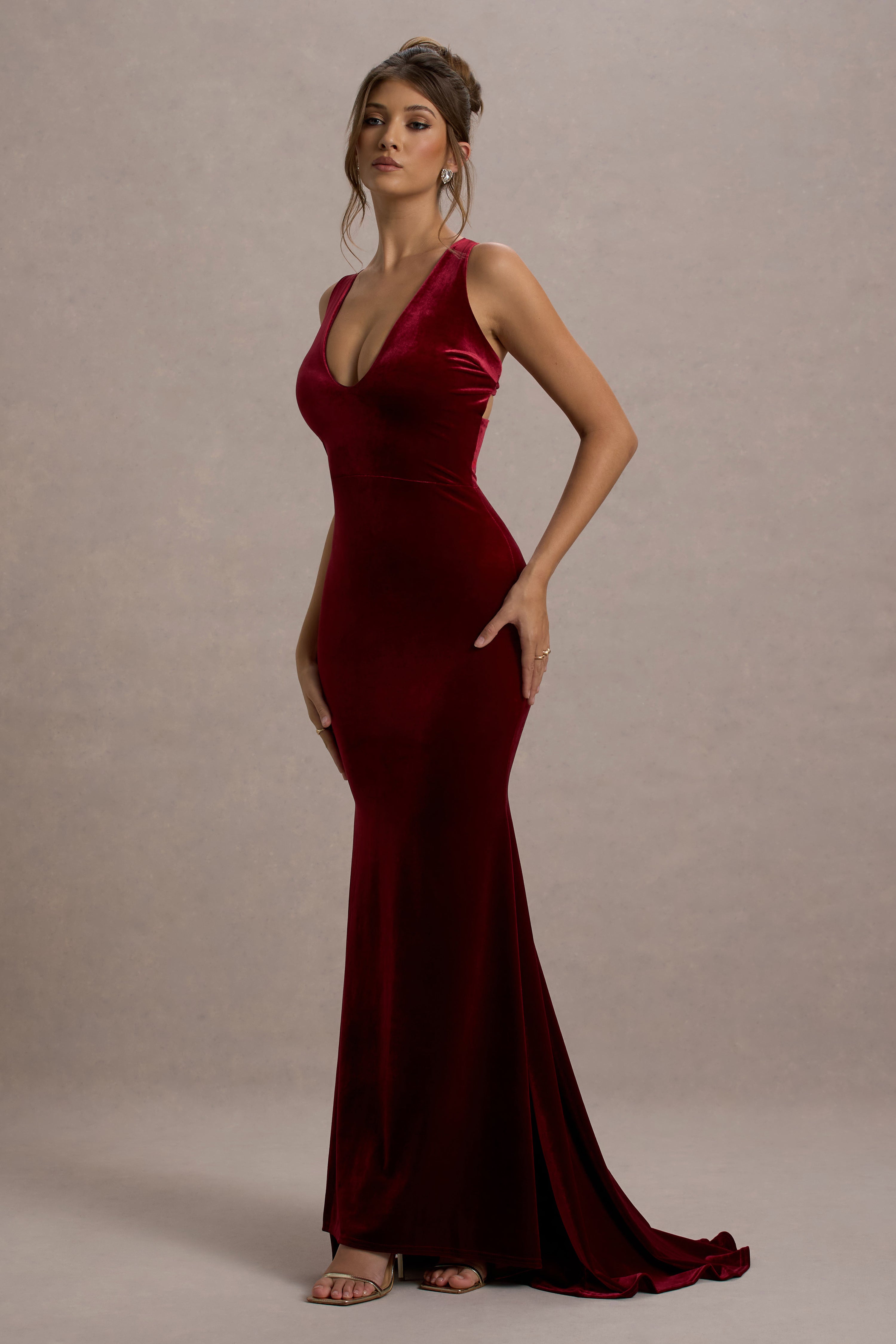 Elisabetta Berry Velvet Plunge-Neck Fishtail Maxi Dress