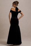 Nominee Black Velvet Halter-Neck Maxi Dress